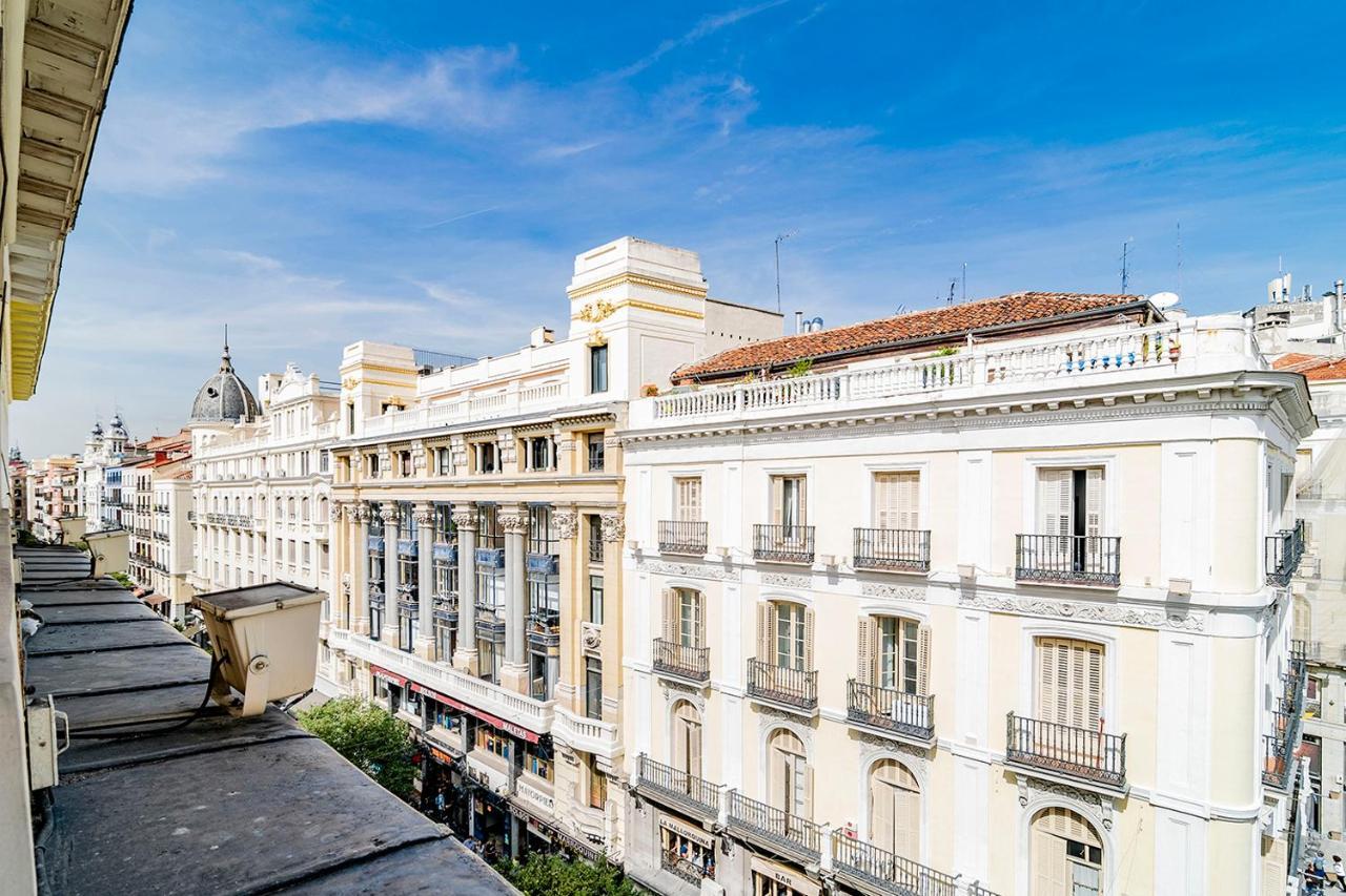 Апартаменты Unbeatable Views Of Puerta Del Sol By Batuecas Мадрид Экстерьер фото